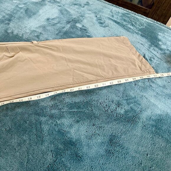 Mountain Hardware Hiking/Camping Pants Khaki 12 / 44 NWOT - Picture 7 of 12